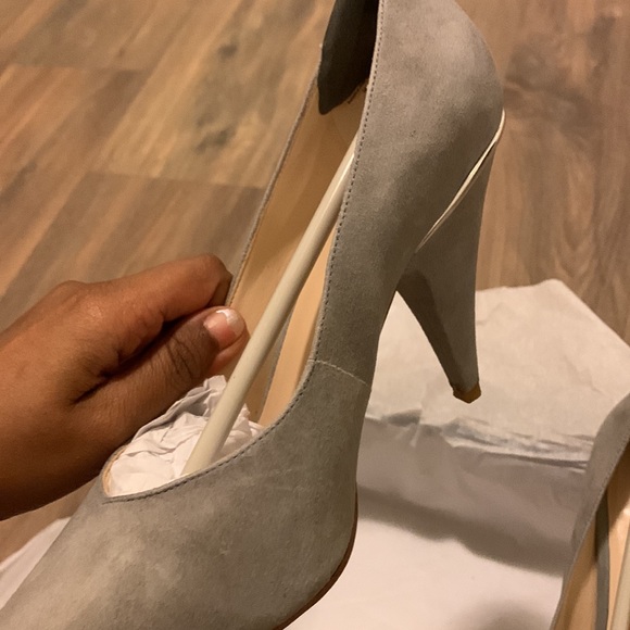 Nine West BRAND NEW office heels, sexy with silver edge in the back - Picture 2 of 3